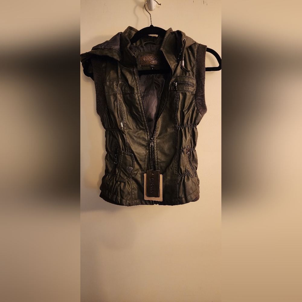 Hooded vegan leather Vest